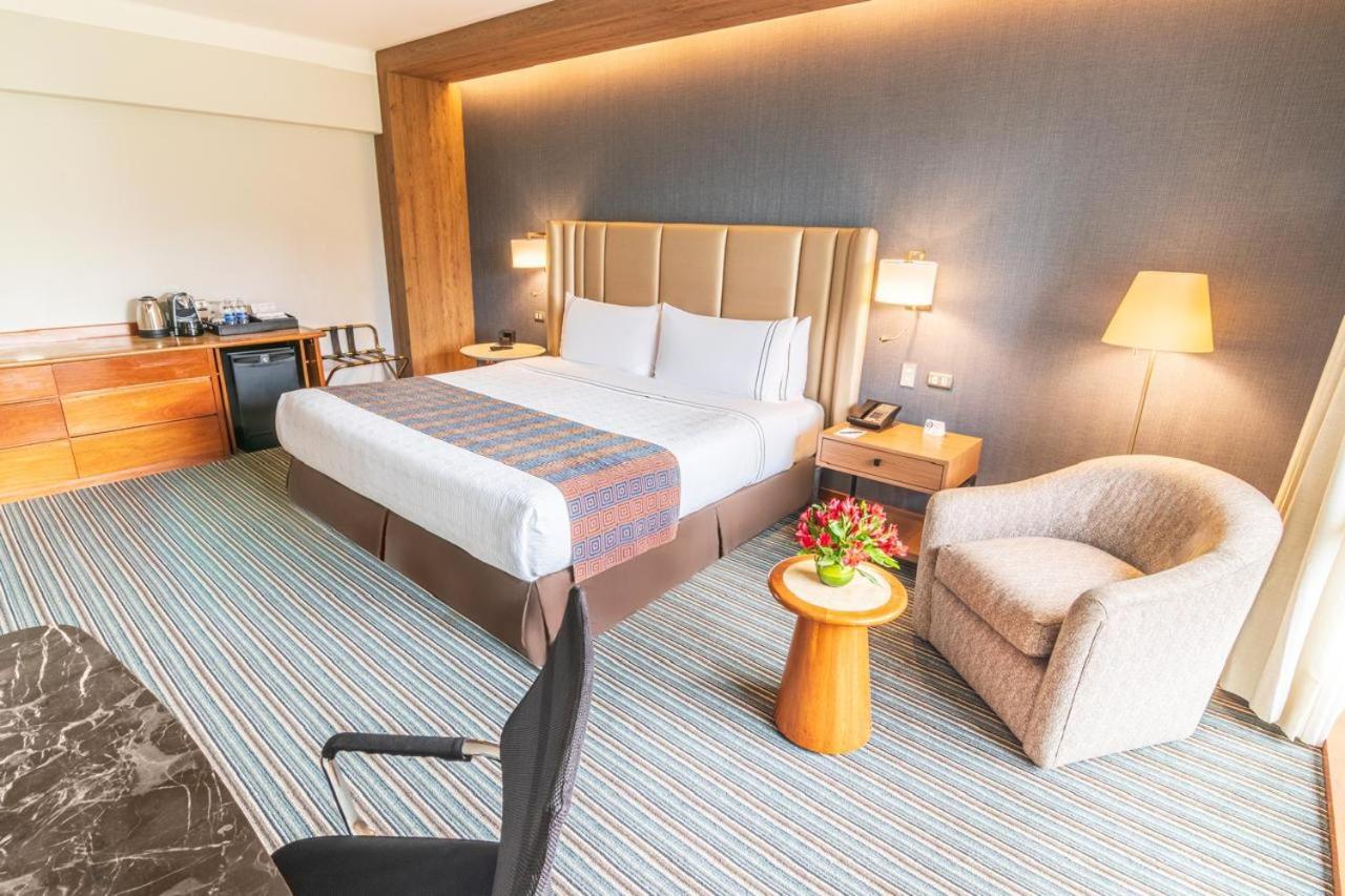 Sonesta Hotel El Olivar Lima Zewnętrze zdjęcie