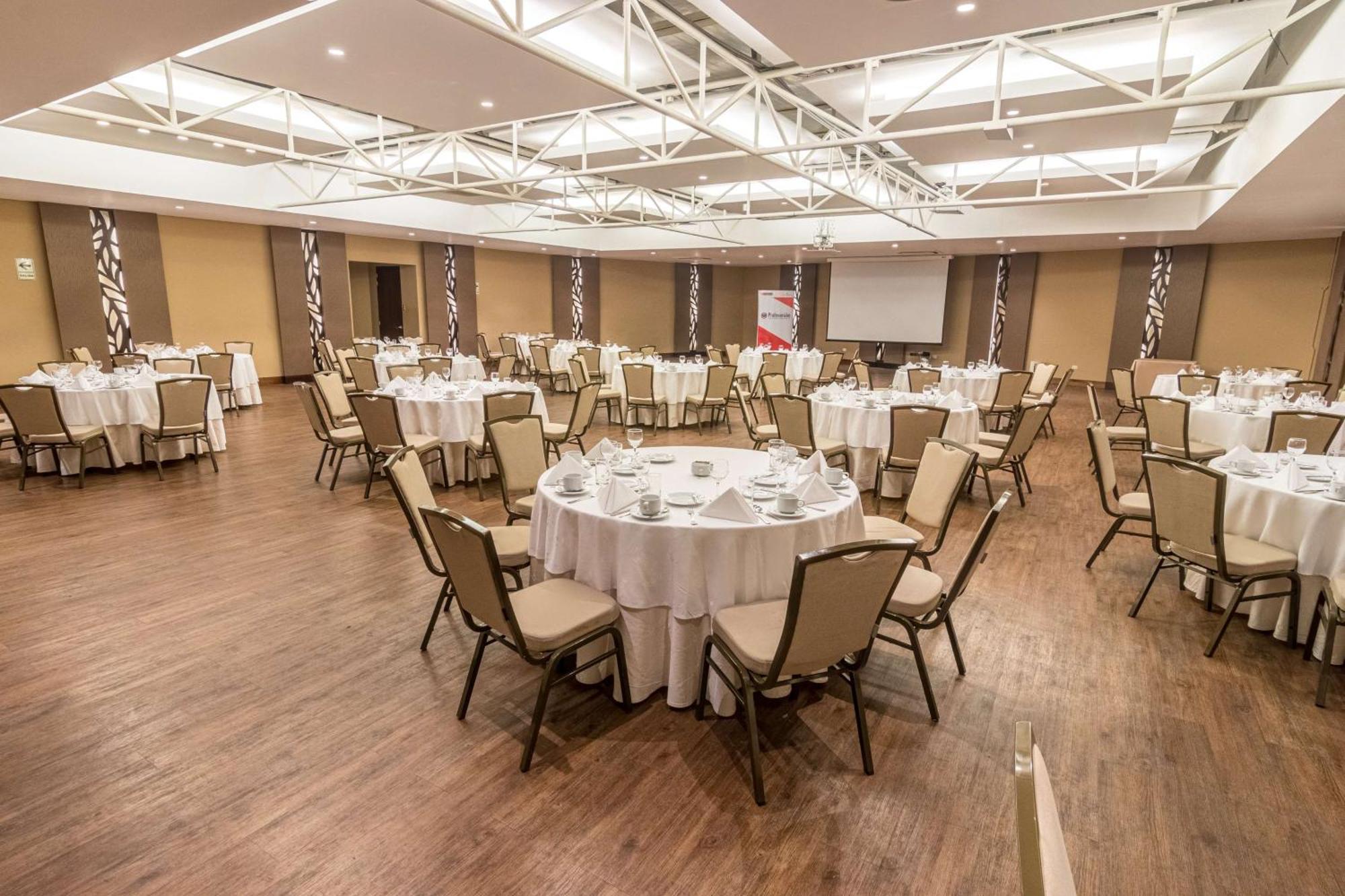 Sonesta Hotel El Olivar Lima Zewnętrze zdjęcie